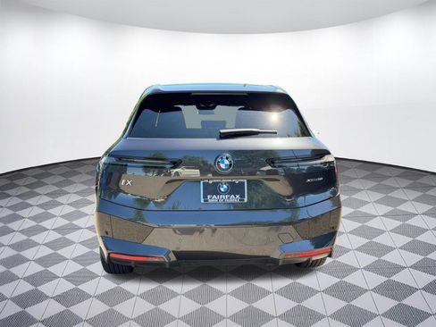Certified 2024 BMW iX xDrive50 w/ Sport Package AWD/4WD image 10