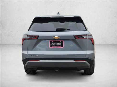 New 2026 Chevrolet Equinox LT w/ Safety and Technology Package image 8