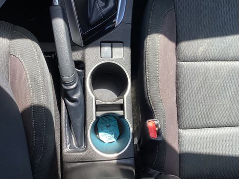 Certified 2018 Toyota Corolla LE FWD image 30