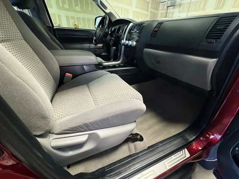 Used 2010 Toyota Tundra 2WD CrewMax image 18
