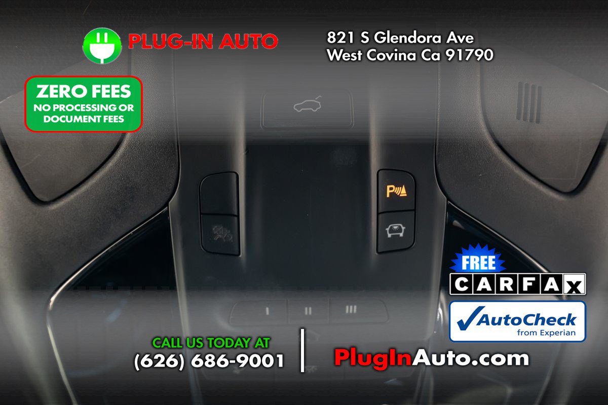 Used 2019 Maserati Levante AWD/4WD image 18