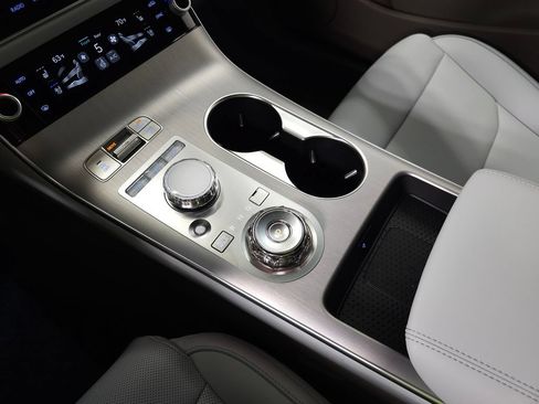 New 2026 Genesis GV70 2.5T Advanced AWD/4WD image 27
