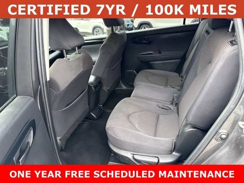 Used 2023 Toyota Highlander LE AWD/4WD image 16