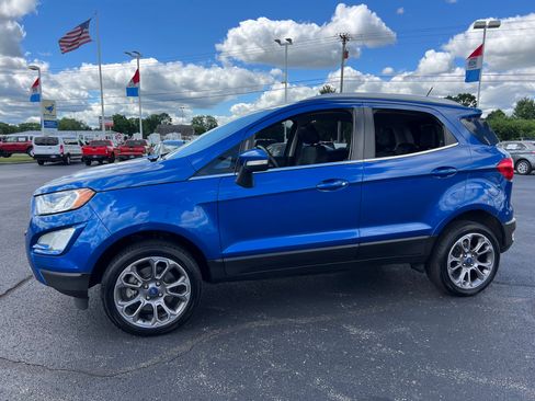 Certified 2018 Ford EcoSport Titanium AWD/4WD image 3