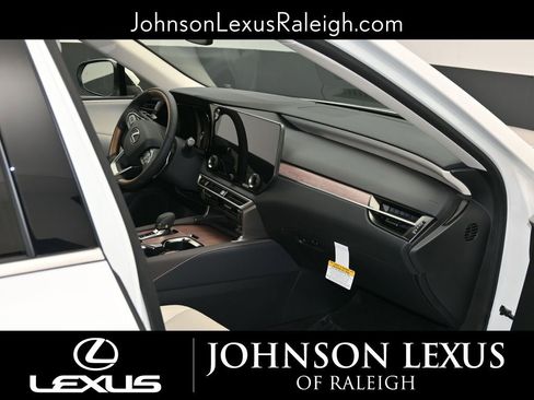 Certified 2025 Lexus RX 350 Premium Plus w/ Accessory Package (Z1) image 10