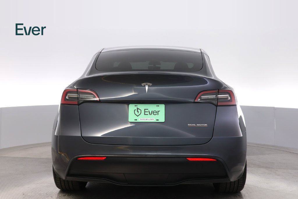 Used 2023 Tesla Model Y Performance AWD/4WD image 15