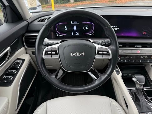 Used 2024 Kia Telluride S w/ S Sunroof Package image 24