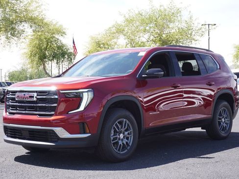 New 2025 GMC Acadia Elevation image 4