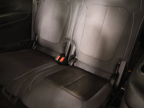 Used 2023 Jeep Grand Cherokee L Laredo AWD/4WD image 12
