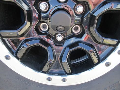 Used 2024 Ford Bronco Badlands AWD/4WD image 45