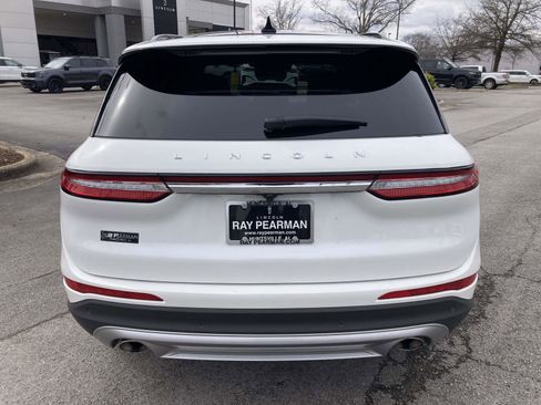 New 2026 Lincoln Corsair Premiere image 6