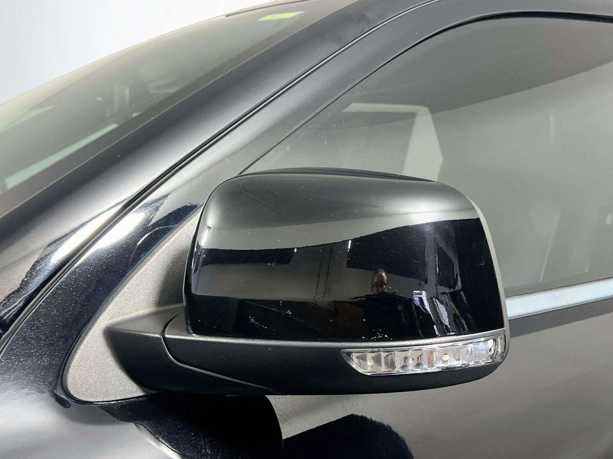 Used 2023 Dodge Durango R/T RWD image 12