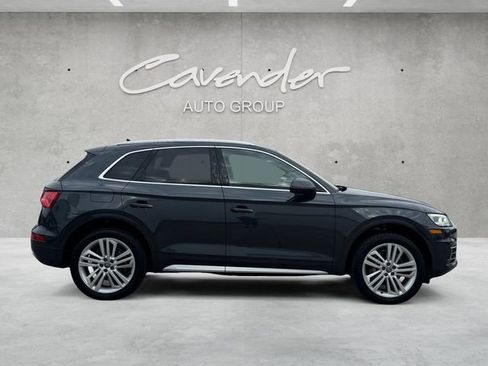Used 2018 Audi Q5 2.0T Premium Plus w/ Premium Plus Package image 17