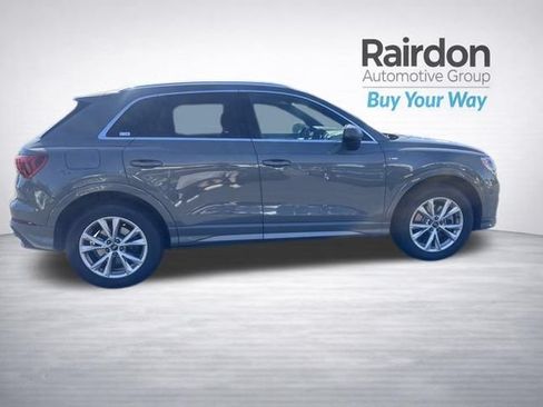 Used 2022 Audi Q3 2.0T Premium AWD/4WD image 8
