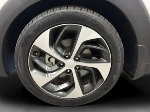 Used 2016 Hyundai Tucson Limited w/ Option Group 03 FWD image 23