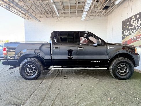 Used 2008 Lincoln Mark LT 4x4 image 13