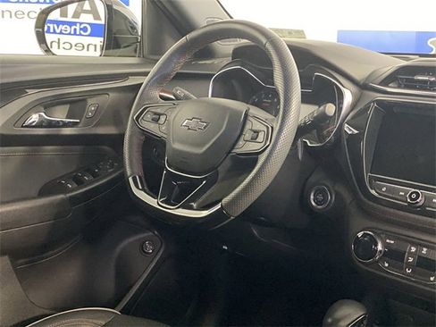 Certified 2023 Chevrolet TrailBlazer RS w/ Sun and Liftgate Package image 14