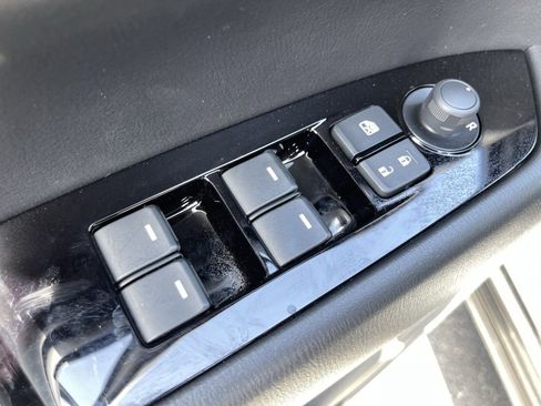 New 2025 MAZDA CX-5 AWD 2.5 S w/ Preferred Package image 23