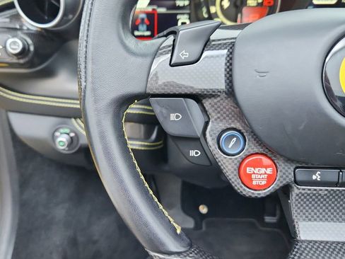Used 2021 Ferrari F8 Tributo image 29