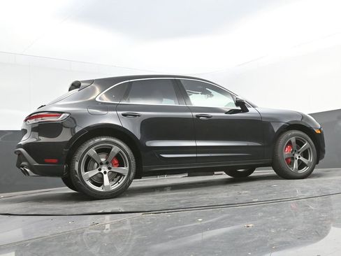 New 2025 Porsche Macan S image 35