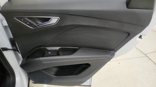 Used 2025 Audi Q4 e-tron Premium Plus w/ Premium Plus AWD/4WD image 42