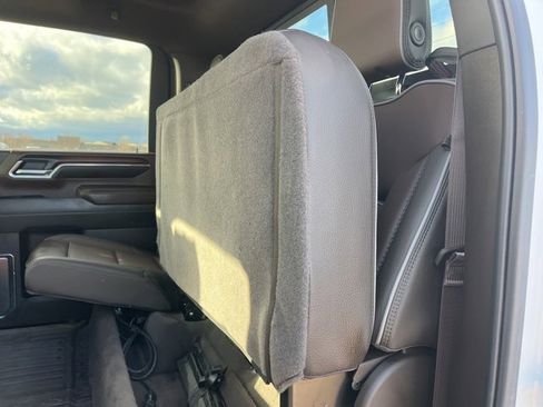 Used 2024 GMC Sierra 3500 Denali image 42