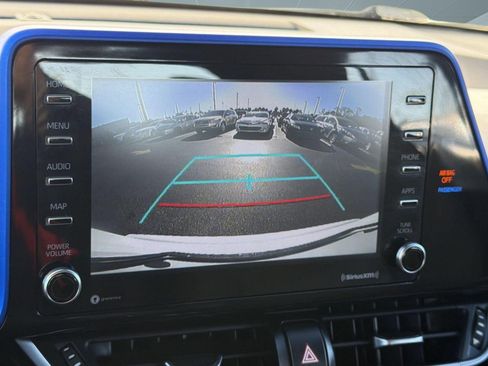 Certified 2021 Toyota C-HR XLE FWD image 27