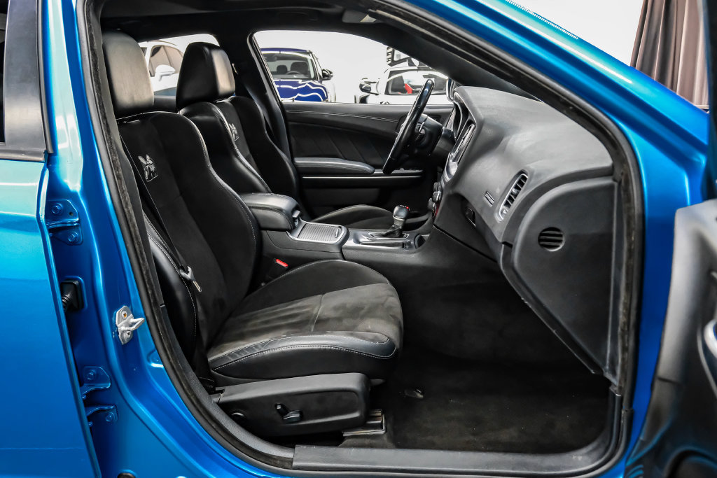 Used 2015 Dodge Charger R/T Scat Pack RWD image 43