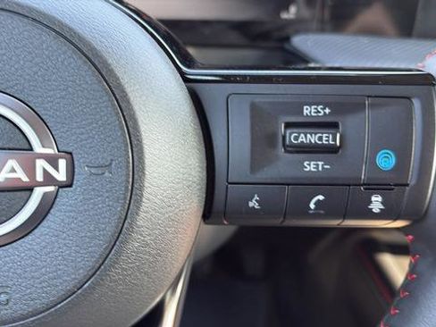 Used 2025 Nissan Kicks SR w/ SR Premium Package image 28