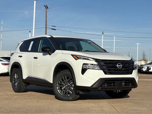 New 2026 Nissan Rogue S image 2