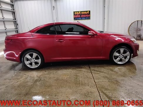 Used 2012 Lexus IS 250C w/ Luxury Pkg RWD image 2