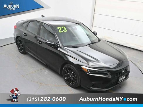 Used 2023 Honda Civic Sport image 23