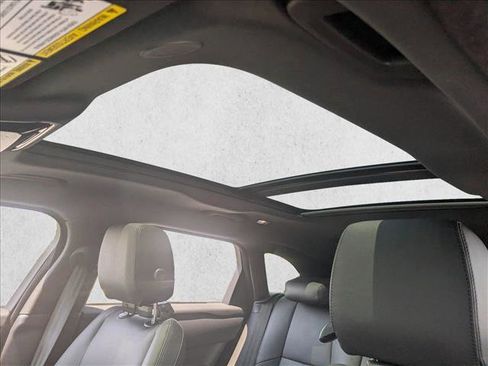 New 2026 Land Rover Range Rover Velar S image 17