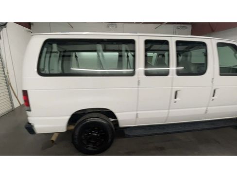 Used 2012 Ford E-350 and Econoline 350 XL w/ PWR Windows & Locks Group image 9