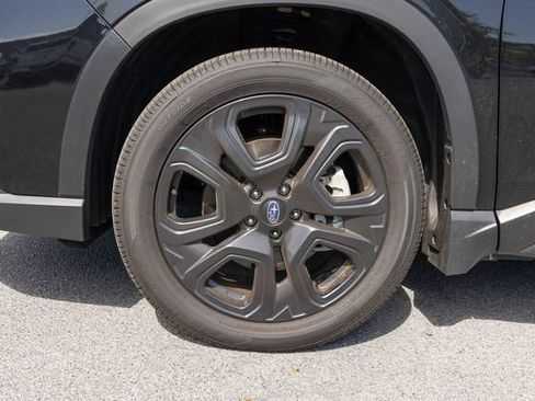 Used 2025 Subaru Ascent Bronze Edition AWD/4WD image 5
