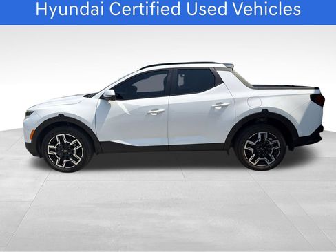 Certified 2025 Hyundai Santa Cruz Limited AWD/4WD image 2