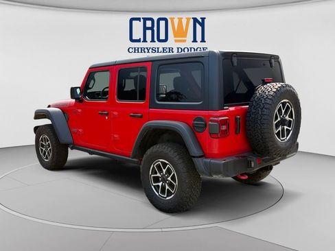 Used 2026 Jeep Wrangler Unlimited Rubicon AWD/4WD image 5