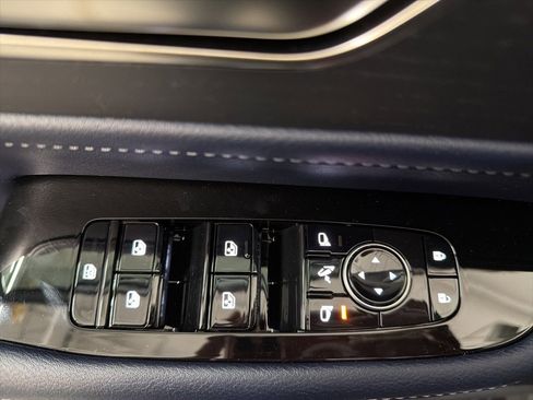 New 2026 INFINITI QX80 4WD image 13