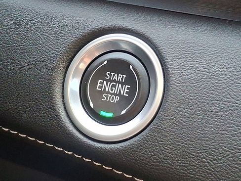 Used 2023 Cadillac Escalade ESV Premium Luxury w/ Performance Package image 26