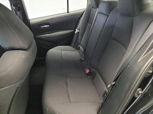 Used 2021 Toyota Corolla LE FWD image 18