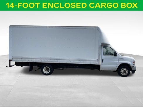 Used 2022 Ford E-350 and Econoline 350 Super Duty RWD image 4