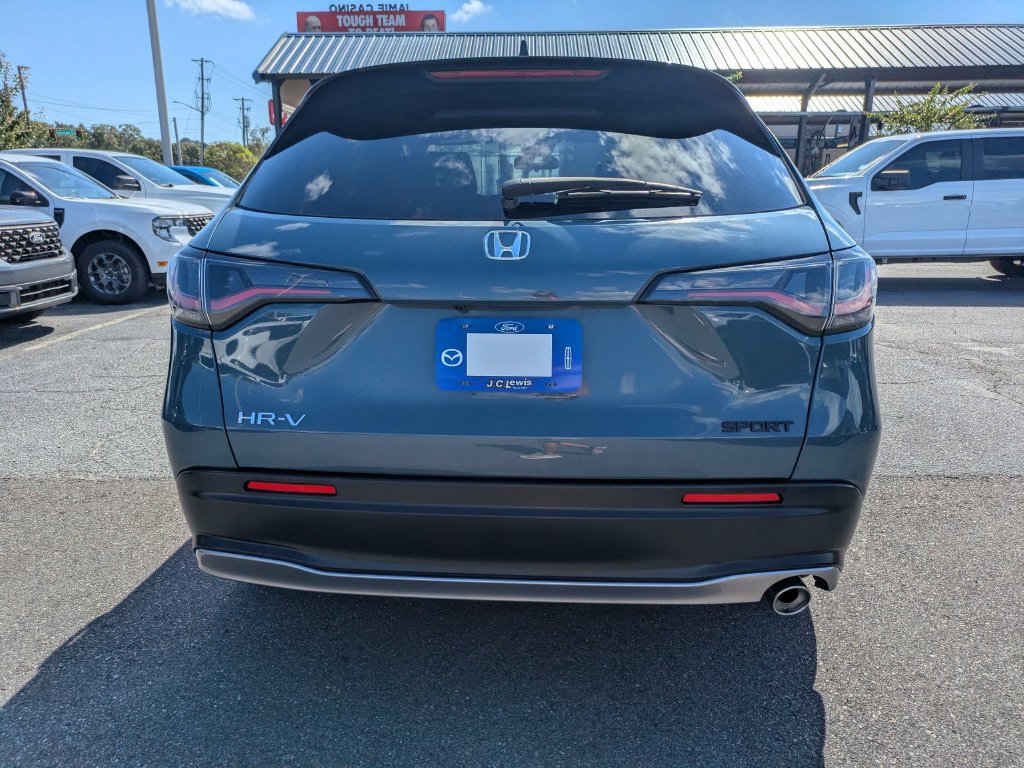 Used 2024 Honda HR-V Sport image 4