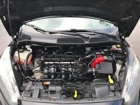 Used 2016 Ford Fiesta SE FWD image 8