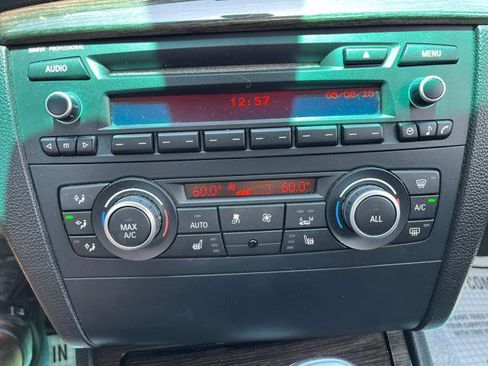 Used 2013 BMW 128i Coupe image 28