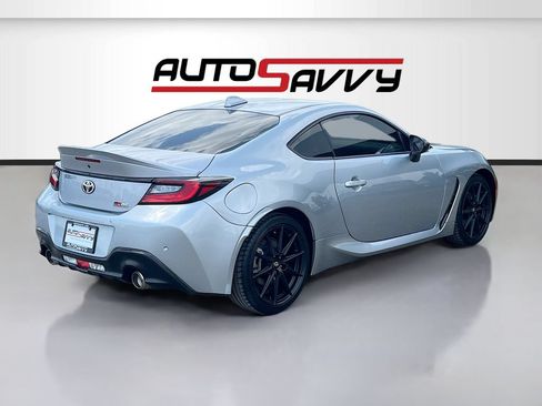 Used 2025 Toyota GR86 Premium w/ ALL Weather Mat Package (TMS) RWD image 7