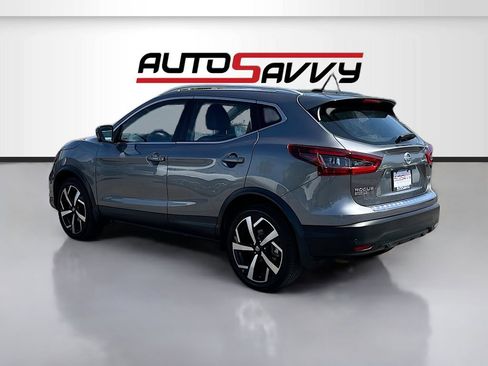 Used 2022 Nissan Rogue Sport SL AWD/4WD image 5
