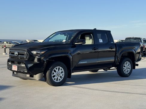 New 2026 Toyota Tacoma SR5 image 11