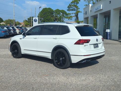 Used 2021 Volkswagen Tiguan SEL Premium R-Line AWD/4WD image 5