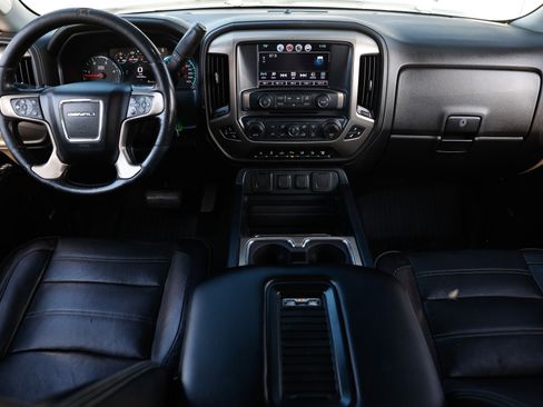 Used 2018 GMC Sierra 2500 Denali w/ Duramax Plus Package image 26