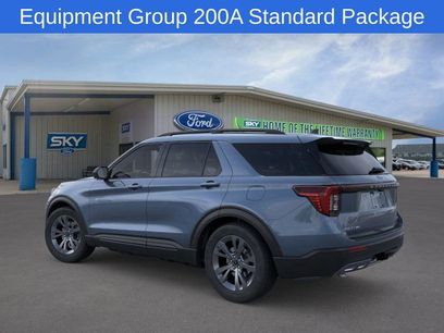 New 2026 Ford Explorer Active w/ Active Comfort Package